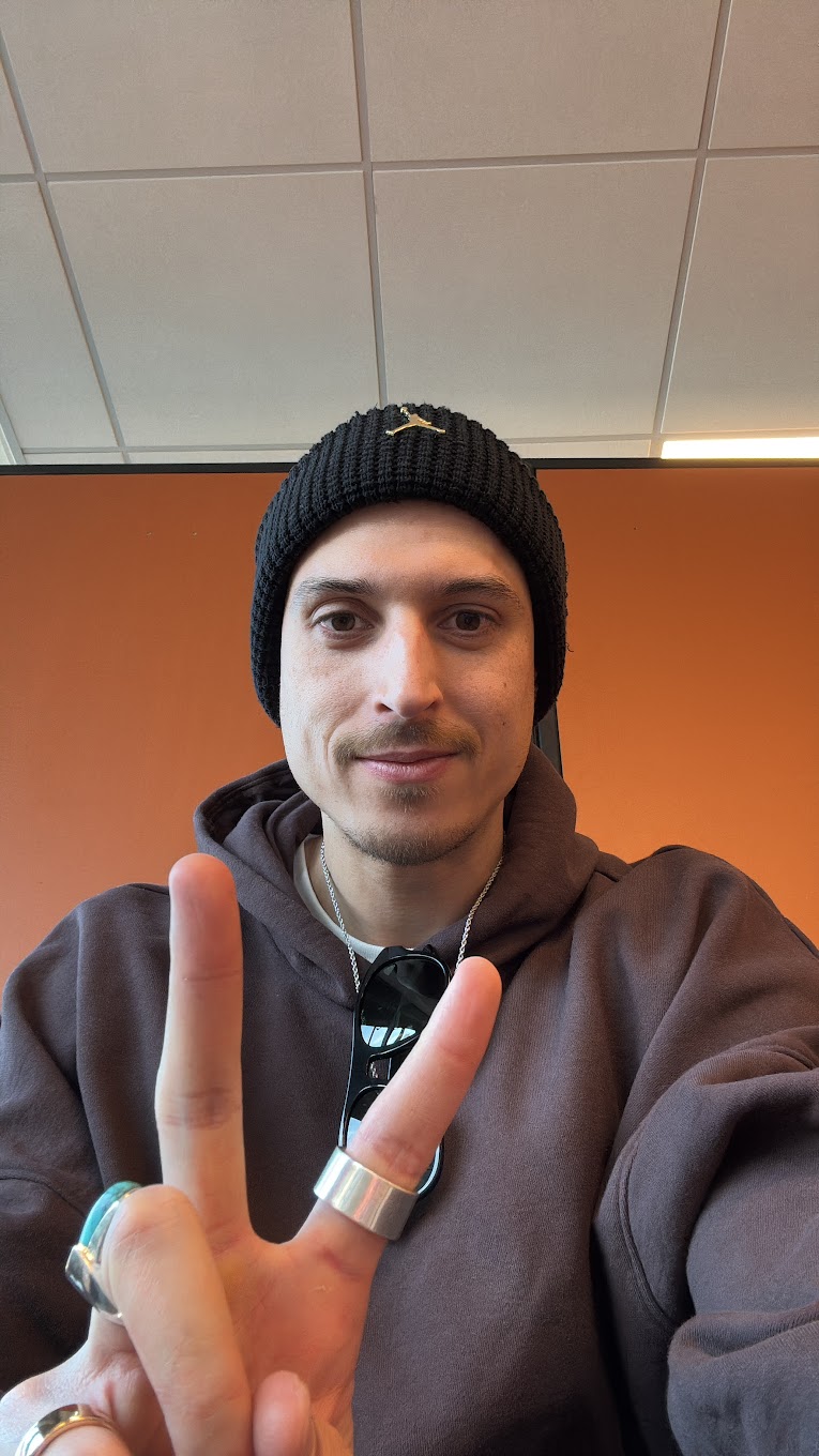 Example of a typical dating profile photo before optimization