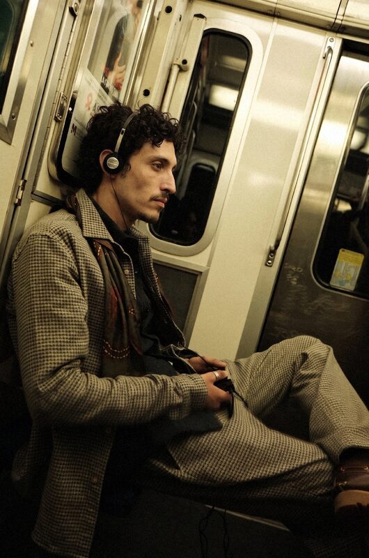 Houndstooth Subway VIBEFLIRTING style example
